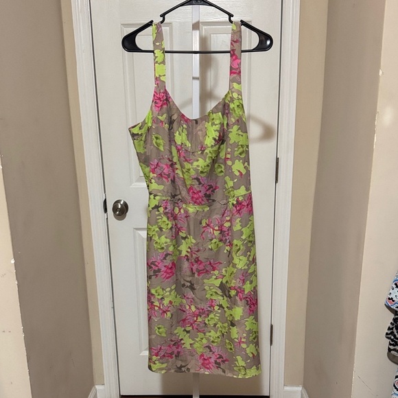 Banana Republic Dresses & Skirts - Banana Republic Floral Midi Dress - Pink and Green
